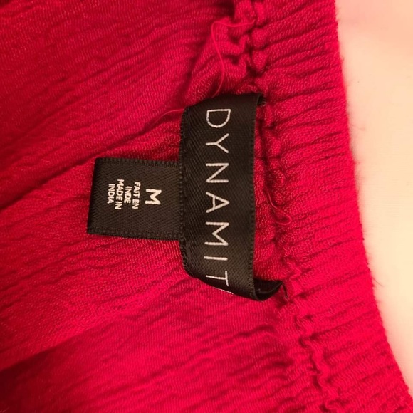 💗3/$25 Dynamite Red Off Shoulder Crop Blouse - Picture 4 of 4